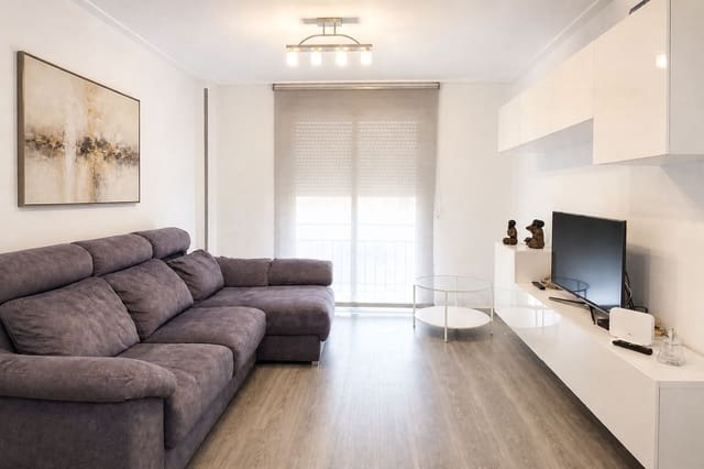 3 soveværelse Lejlighed til salg i Carrús Est - Camí dels Magros, Elche / Elx - € 166.400 (Ref: 9989783)