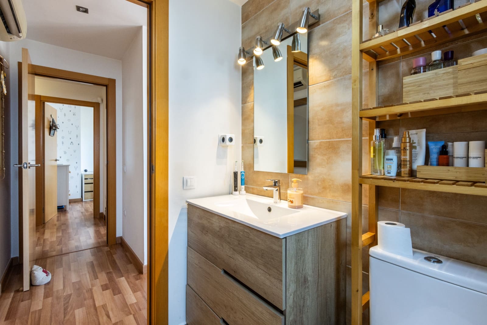3 camera da letto Appartamento in vendita in Barcelona citta - 272.000 € (Rif: 9989784)