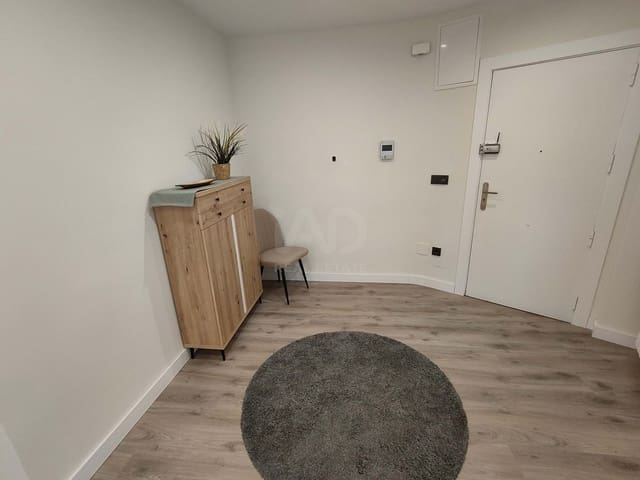 3 sovrum Lägenhet till salu i Valladolid stad - 267 865 € (Ref: 9989786)