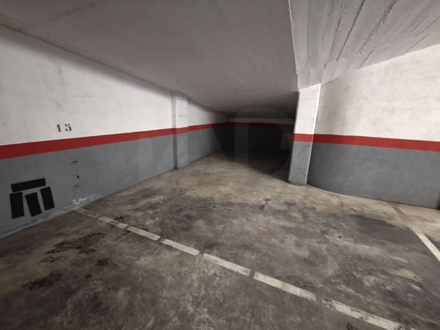 Garaje en Sabadell en venta - 13.000 € (Ref: 9989787)
