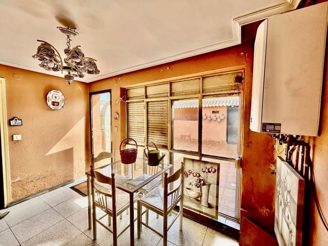 3 sypialnia Dom na sprzedaż w Miasto León - 99 000 € (Ref: 9989788)