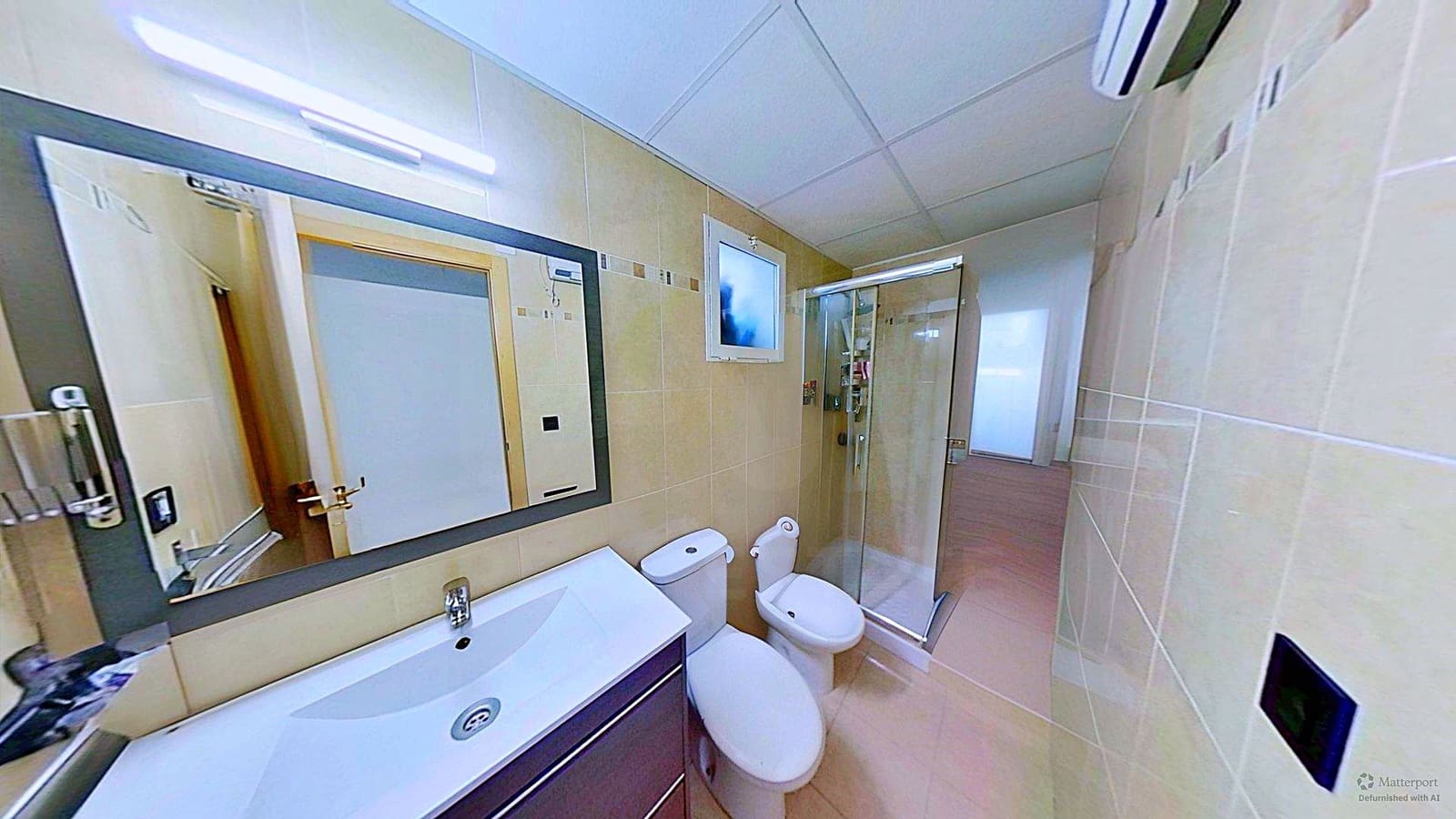 Apartamento de 3 habitaciones en Alicante / Alacant ciudad en venta - 164.000 € (Ref: 9989789)