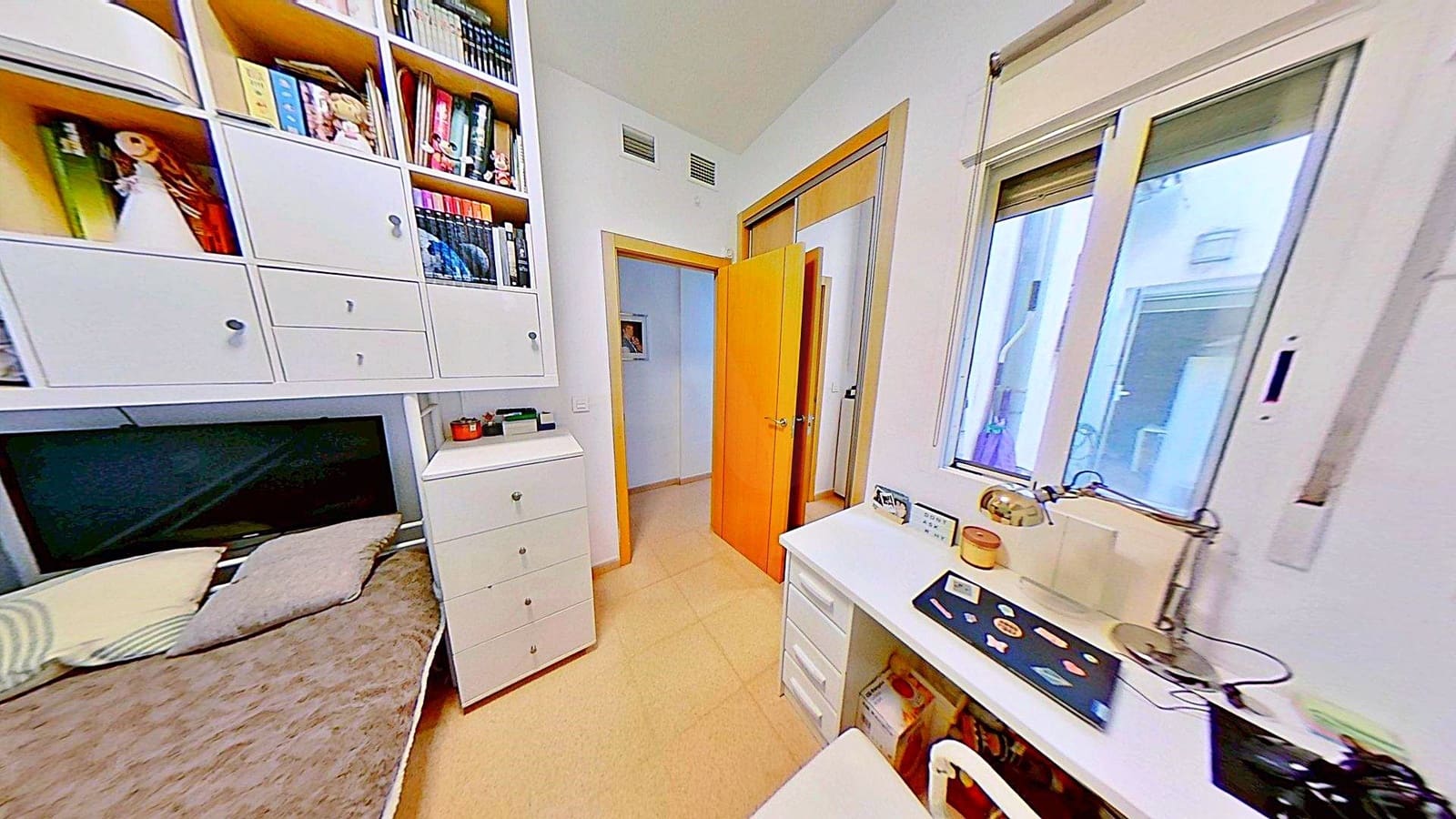 Apartamento de 3 habitaciones en Alicante / Alacant ciudad en venta - 164.000 € (Ref: 9989789)