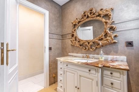 5 soverom Villa til salgs i Madrid by med garasje - € 1 570 000 (Ref: 9989791)