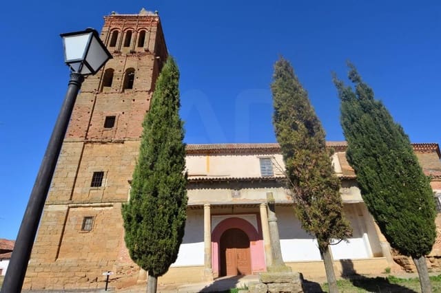 3 slaapkamer Huis te koop in Villanueva del Campo met garage - € 28.840 (Ref: 9989793)