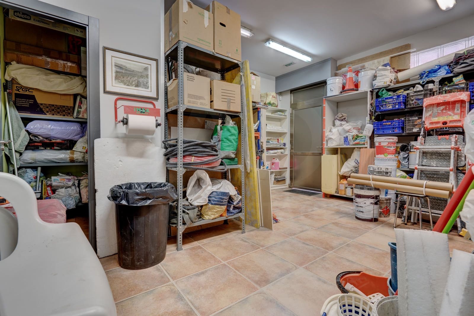 Erhverv til salg i Ortuella - € 179.000 (Ref: 9989797)