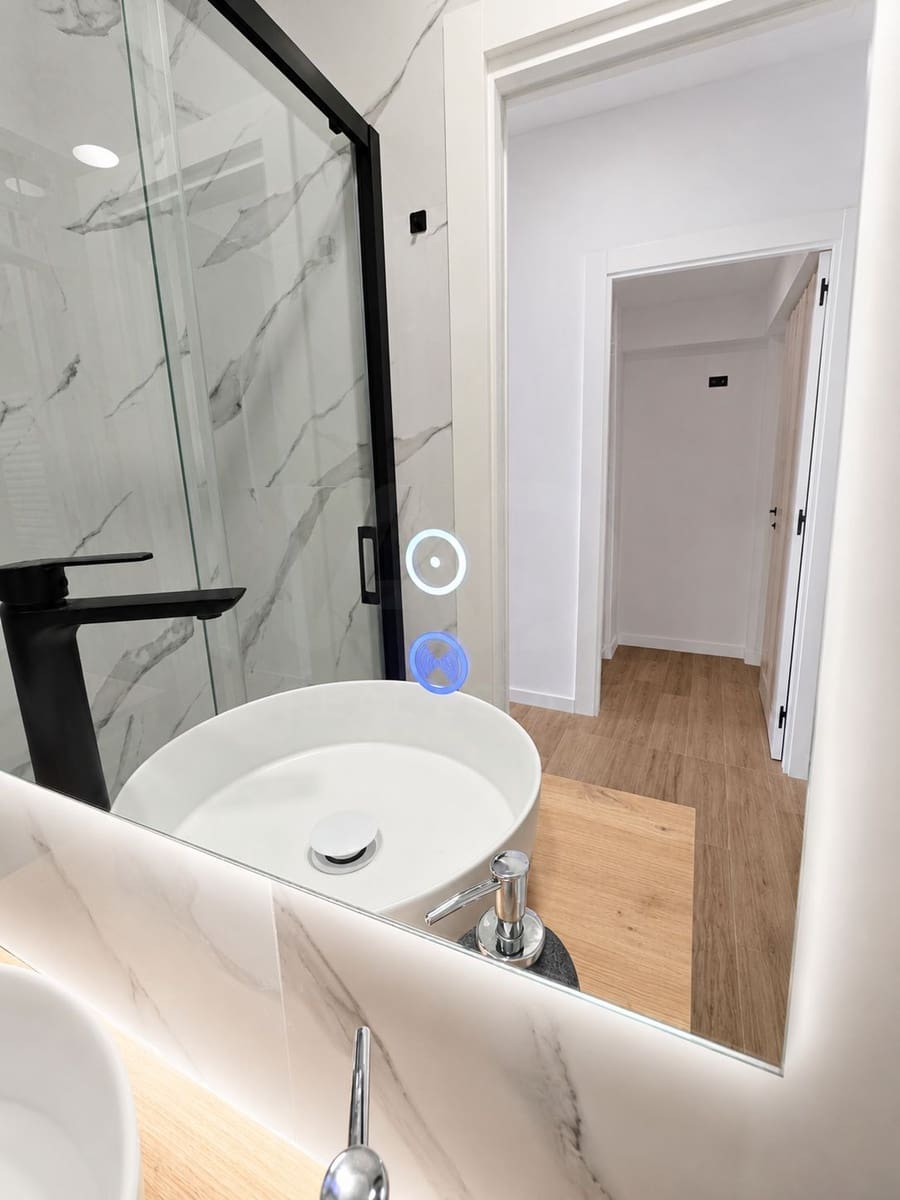 3 slaapkamer Appartement te huur in Murcia stad - € 1.800 (Ref: 9989799)