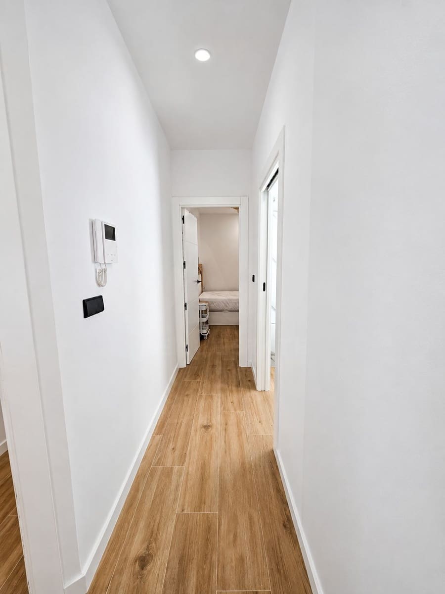 2 soverom Leilighet til leie i Murcia by - € 850 (Ref: 9989800)