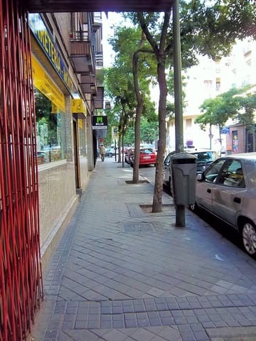 Komercyjne na sprzedaż w Goya, Miasto Madryt - 420 000 € (Ref: 9989801)