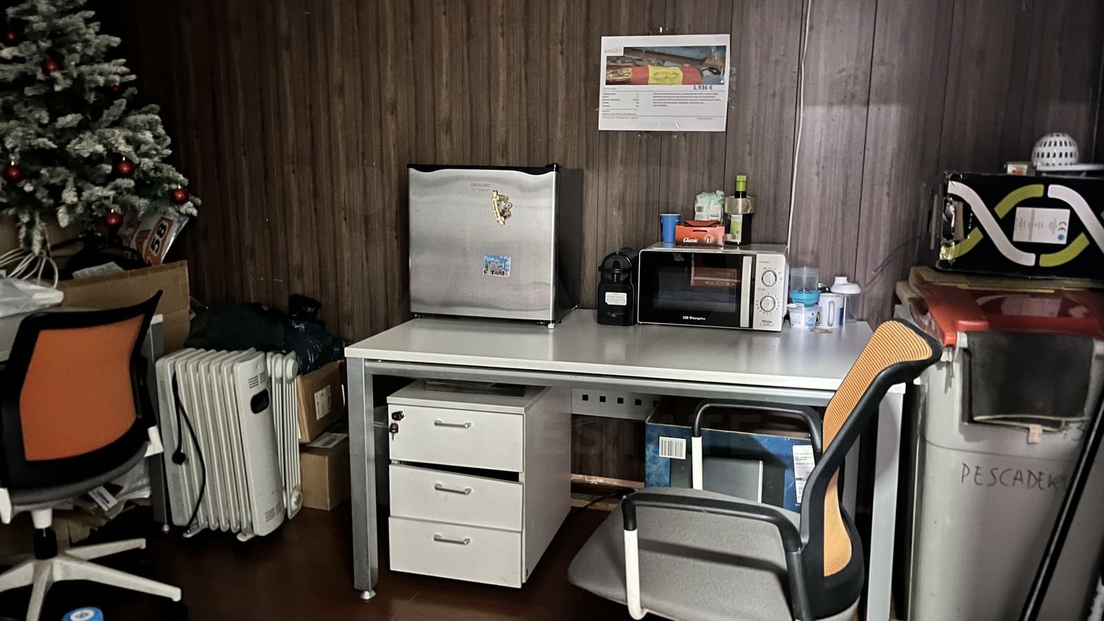 Commercial for sale in Madrid city - € 420,000 (Ref: 9989801)