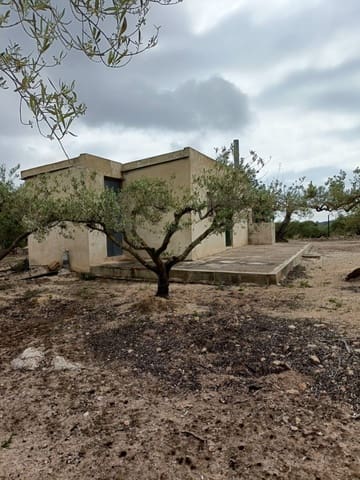 Ubebygd land til salgs i Tarragona by - € 50 000 (Ref: 9989802)