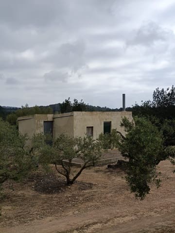 Ubebygd land til salgs i Tarragona by - € 50 000 (Ref: 9989802)