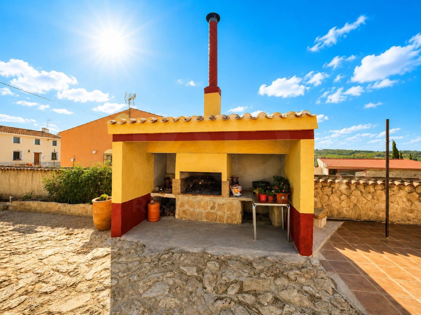 3 sovrum Finca/Hus på landet till salu i Tazona med garage - 285 000 € (Ref: 9989805)