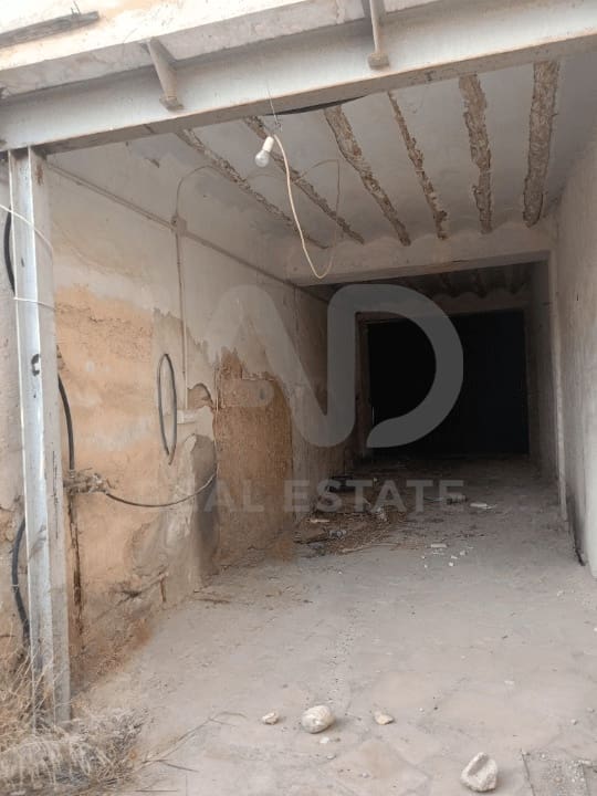 6 Zimmer Haus zu verkaufen in La Paca mit Garage - 120.000 € (Ref: 9989806)