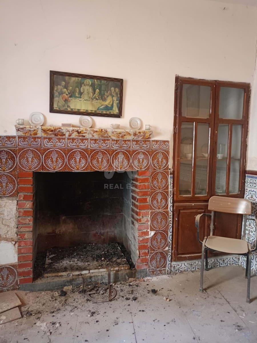 6 Zimmer Haus zu verkaufen in La Paca mit Garage - 120.000 € (Ref: 9989806)