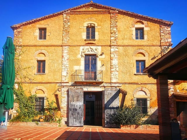13 camera da letto Finca/Casa di Campagna in vendita in Bigues i Riells con piscina - 1.150.000 € (Rif: 9989807)