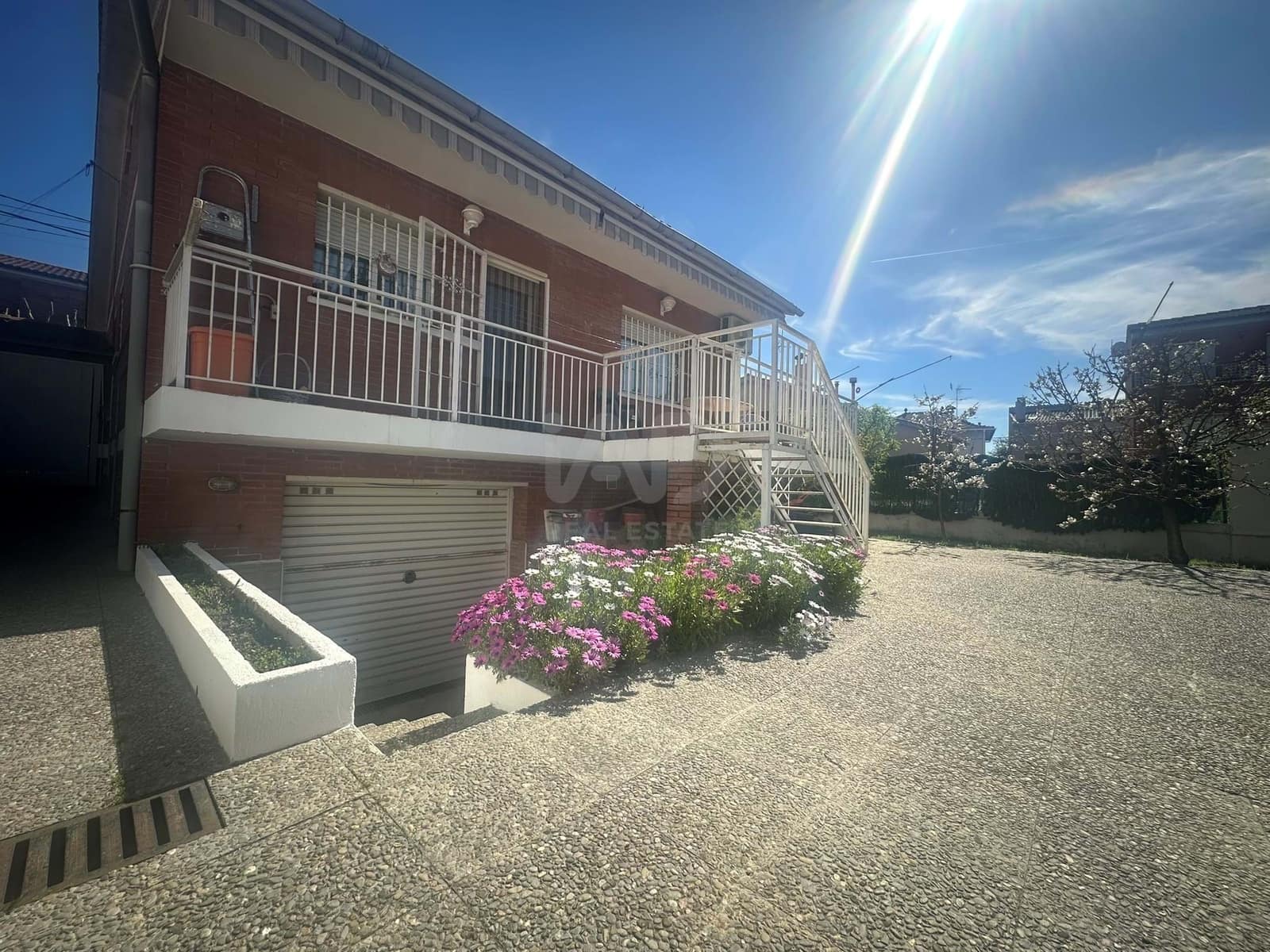 4 slaapkamer Huis te koop in Parets del Valles met garage - € 495.000 (Ref: 9989808)