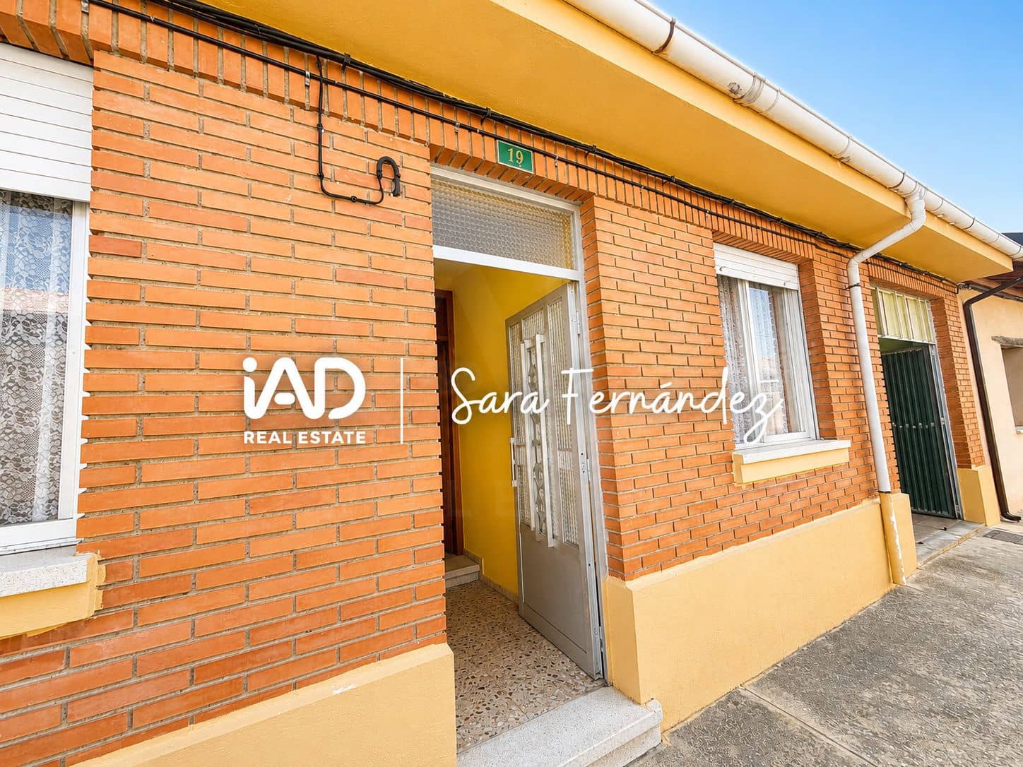 2 chambre Finca/Maison de Campagne à vendre à Riego de la Vega avec garage - 70 000 € (Ref: 9989811)