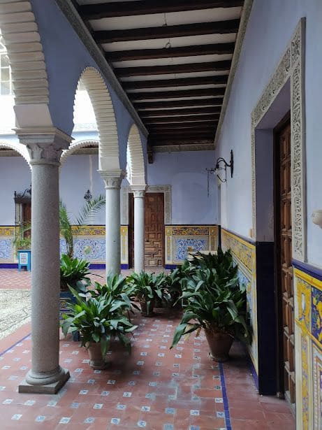 10 soveværelse Villa til salg i Toledo by med garage - € 750.000 (Ref: 9989865)