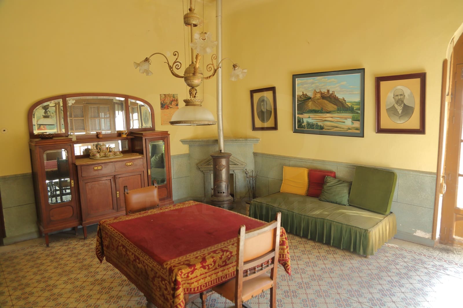 10 soveværelse Villa til salg i Toledo by med garage - € 750.000 (Ref: 9989865)
