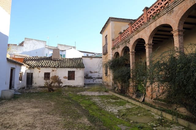 10 soveværelse Villa til salg i Toledo by med garage - € 750.000 (Ref: 9989865)