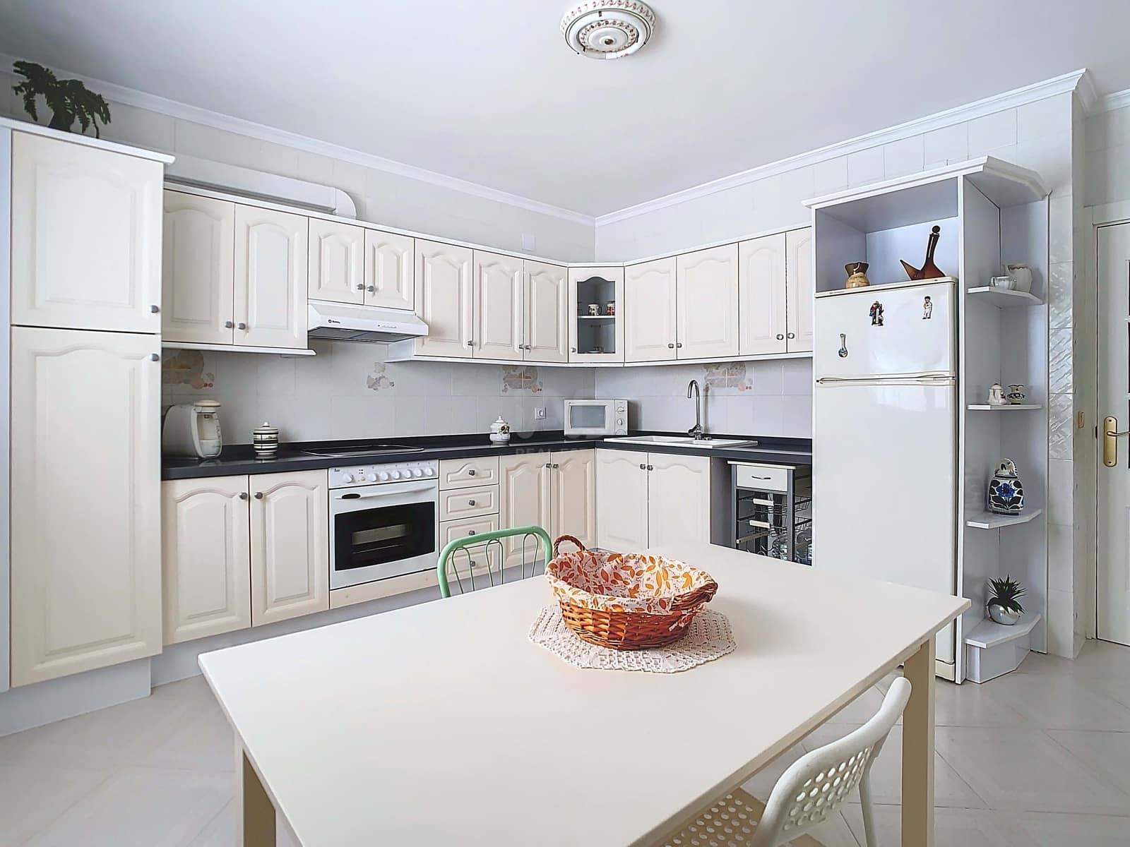9 soverom Finca/Herregård til salgs i Cadiz by - € 675 000 (Ref: 9989897)
