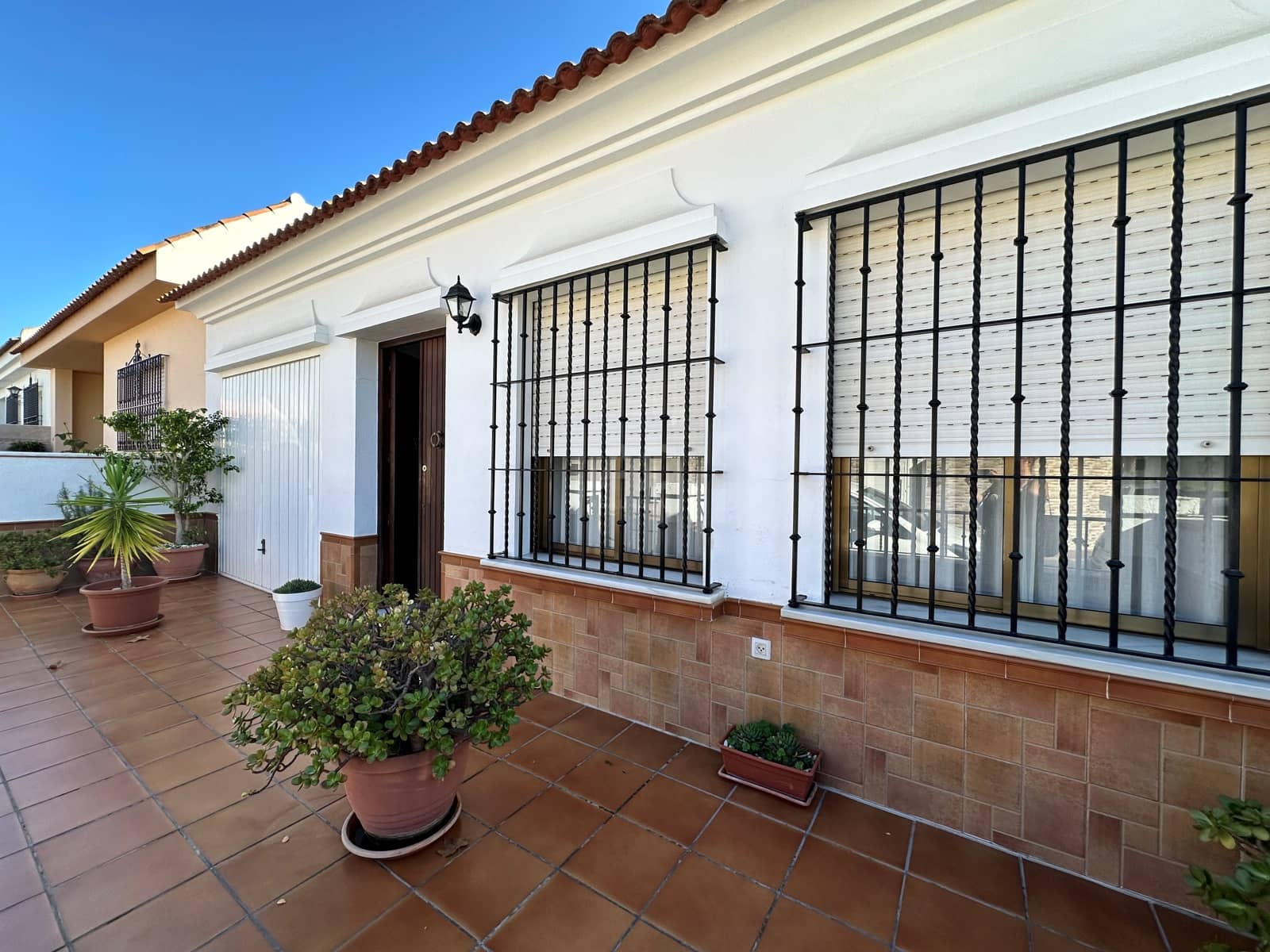 3 sypialnia Dom na sprzedaż w Miasto Huelva z garażem - 239 900 € (Ref: 9990106)