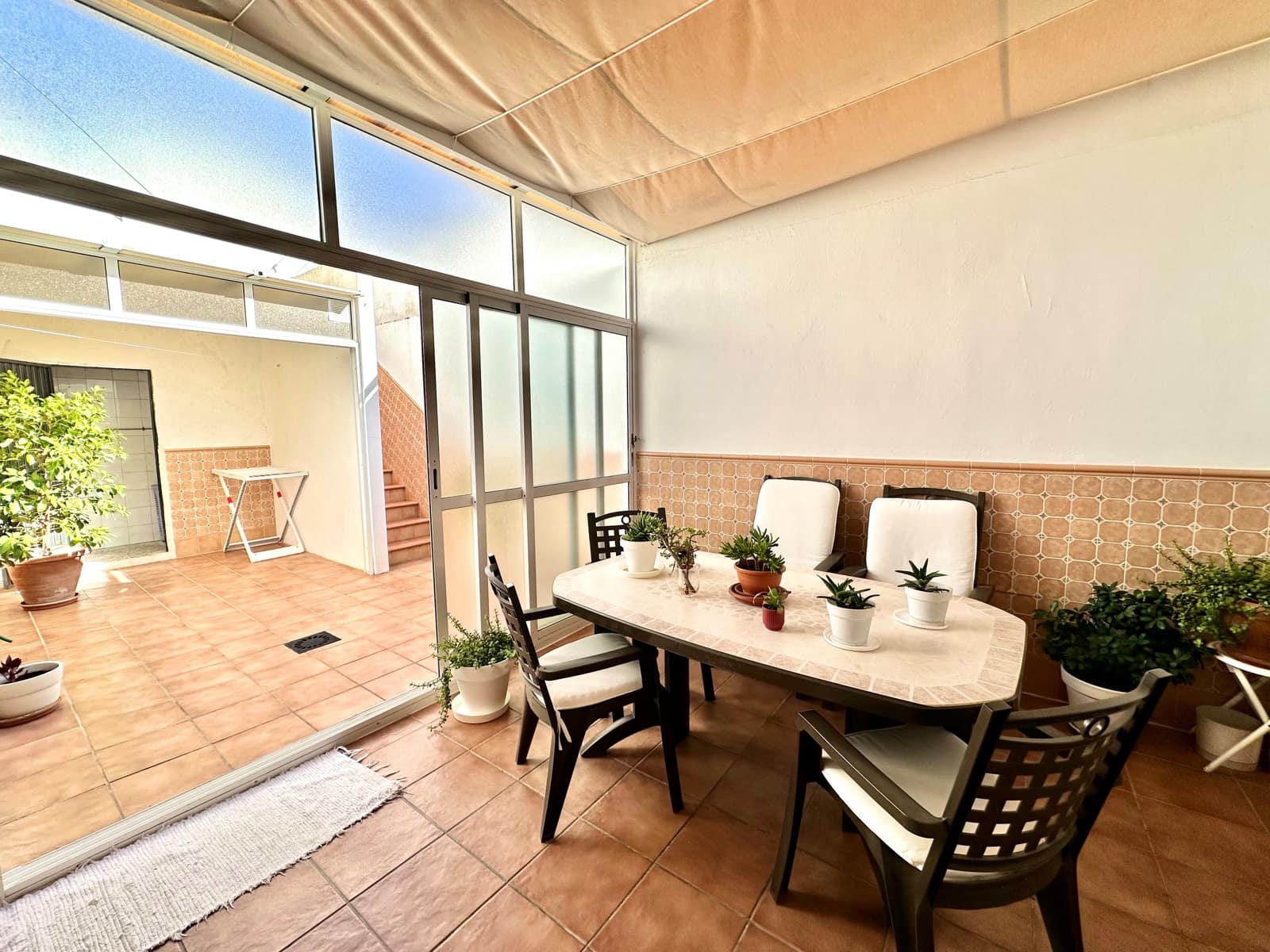3 sypialnia Dom na sprzedaż w Miasto Huelva z garażem - 239 900 € (Ref: 9990106)