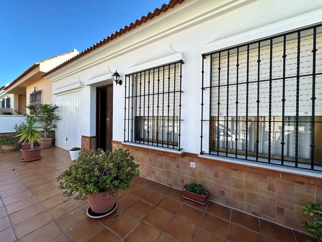 3 soverom Hus til salgs i Huelva by med garasje - € 239 900 (Ref: 9990106)