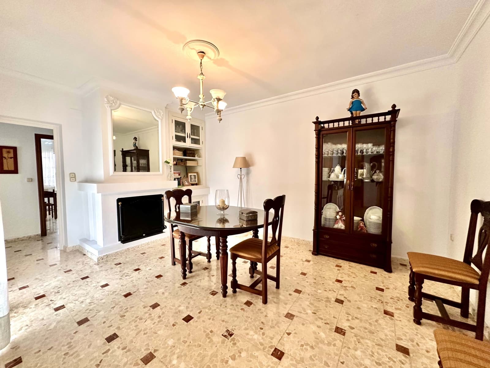 3 sypialnia Dom na sprzedaż w Miasto Huelva z garażem - 239 900 € (Ref: 9990106)