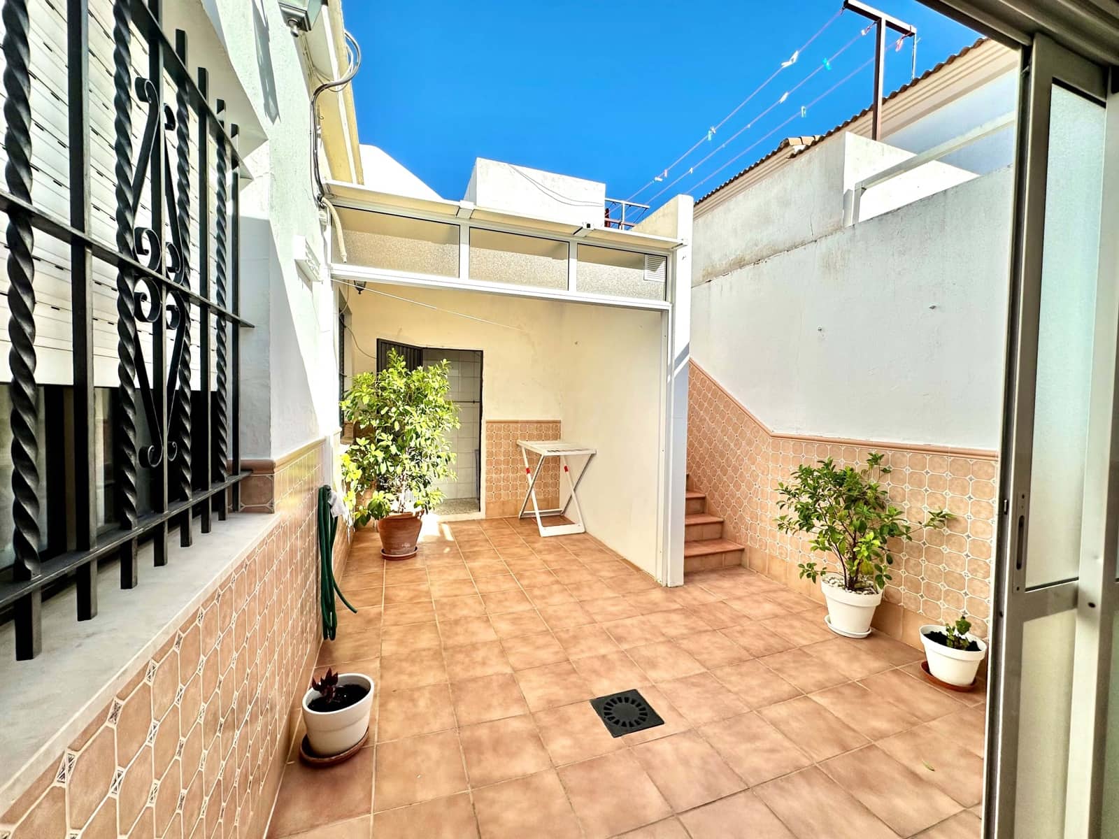 3 sypialnia Dom na sprzedaż w Miasto Huelva z garażem - 239 900 € (Ref: 9990106)