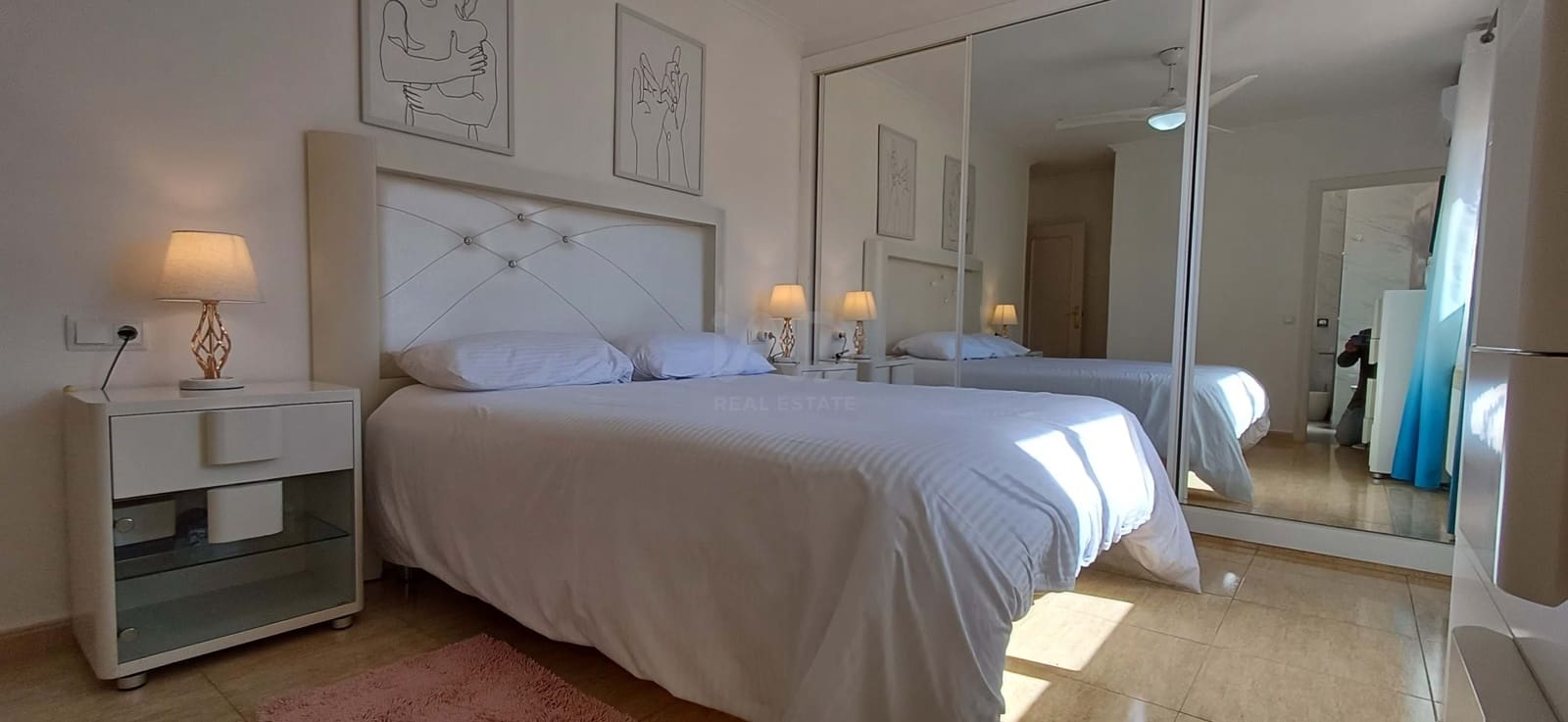 5 sypialnia Willa na sprzedaż w La Manga del Mar Menor z basenem garażem - 599 000 € (Ref: 9990107)