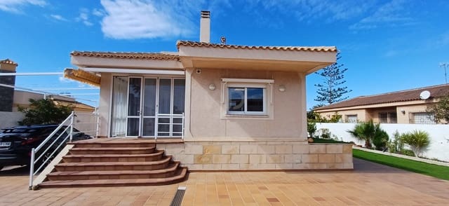 5 sypialnia Willa na sprzedaż w La Manga del Mar Menor z basenem garażem - 599 000 € (Ref: 9990107)