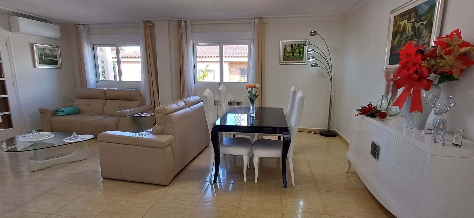 5 sypialnia Willa na sprzedaż w La Manga del Mar Menor z basenem garażem - 599 000 € (Ref: 9990107)