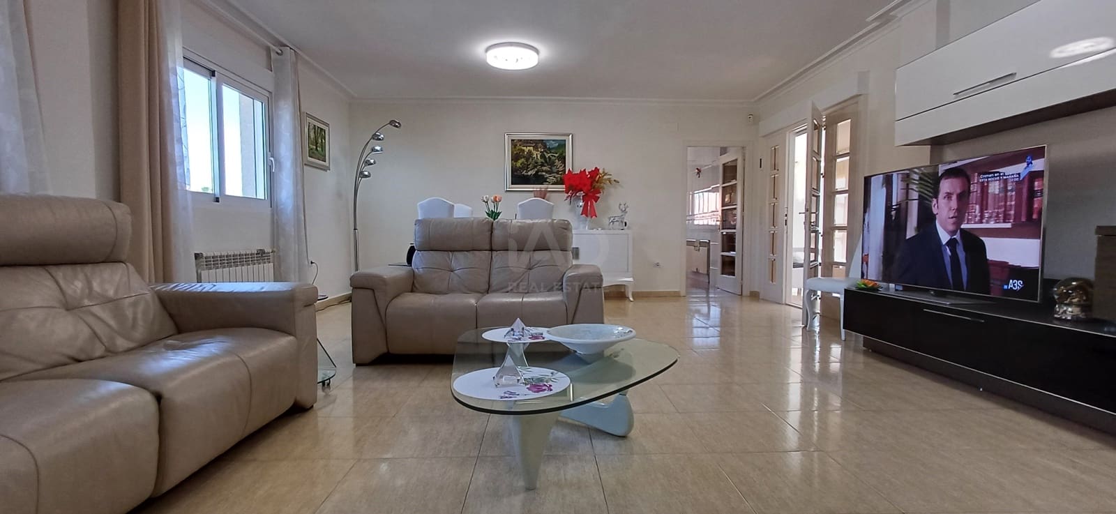 5 sypialnia Willa na sprzedaż w La Manga del Mar Menor z basenem garażem - 599 000 € (Ref: 9990107)