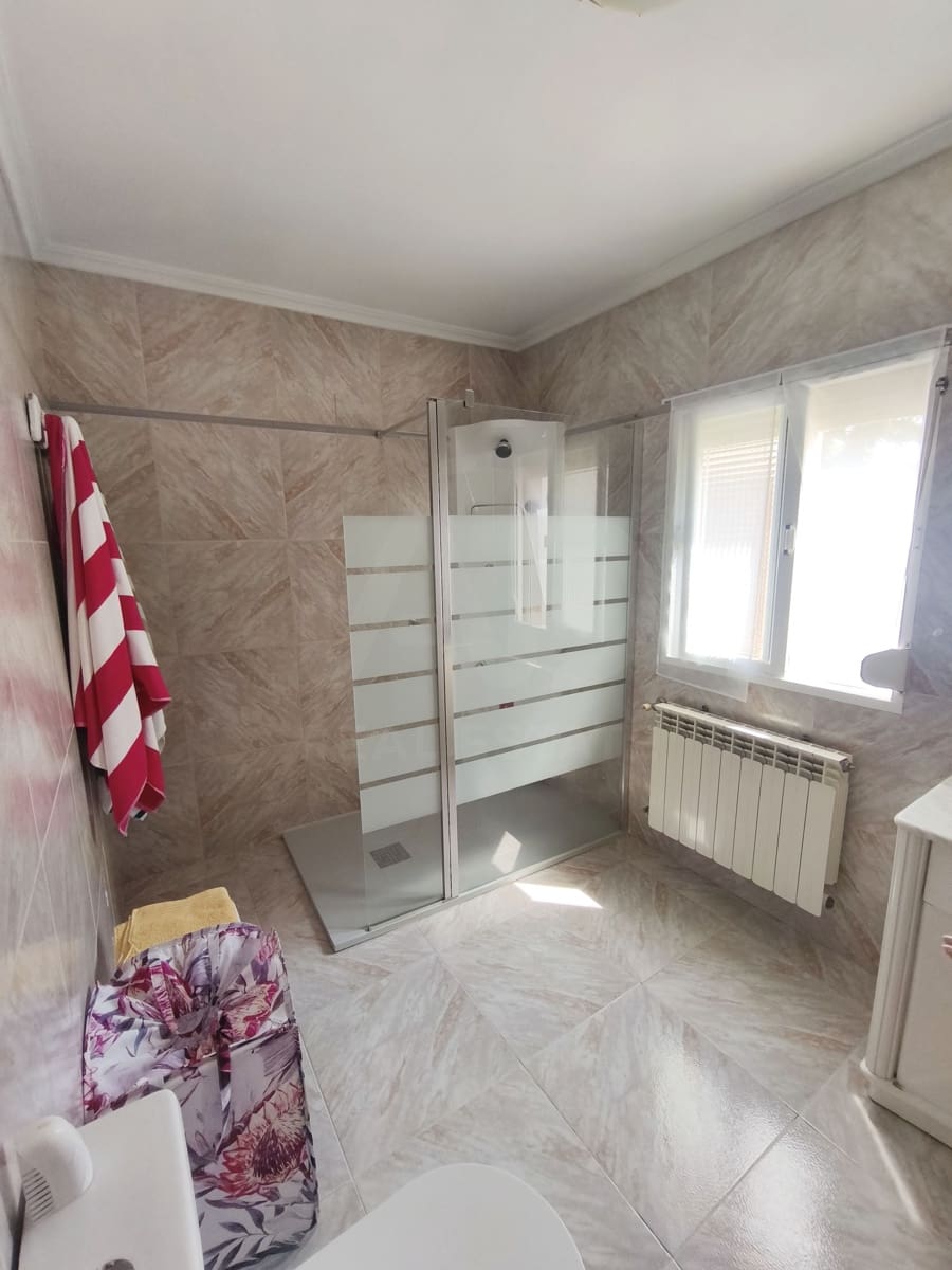 5 soverom Rekkehus til salgs i Palencia by - € 61 900 (Ref: 9990108)