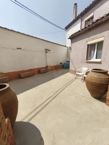 5 soverom Rekkehus til salgs i Palencia by - € 61 900 (Ref: 9990108)