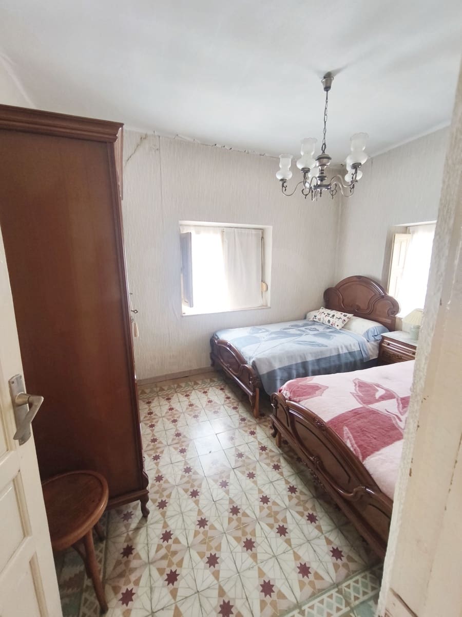 5 soverom Rekkehus til salgs i Palencia by - € 61 900 (Ref: 9990108)