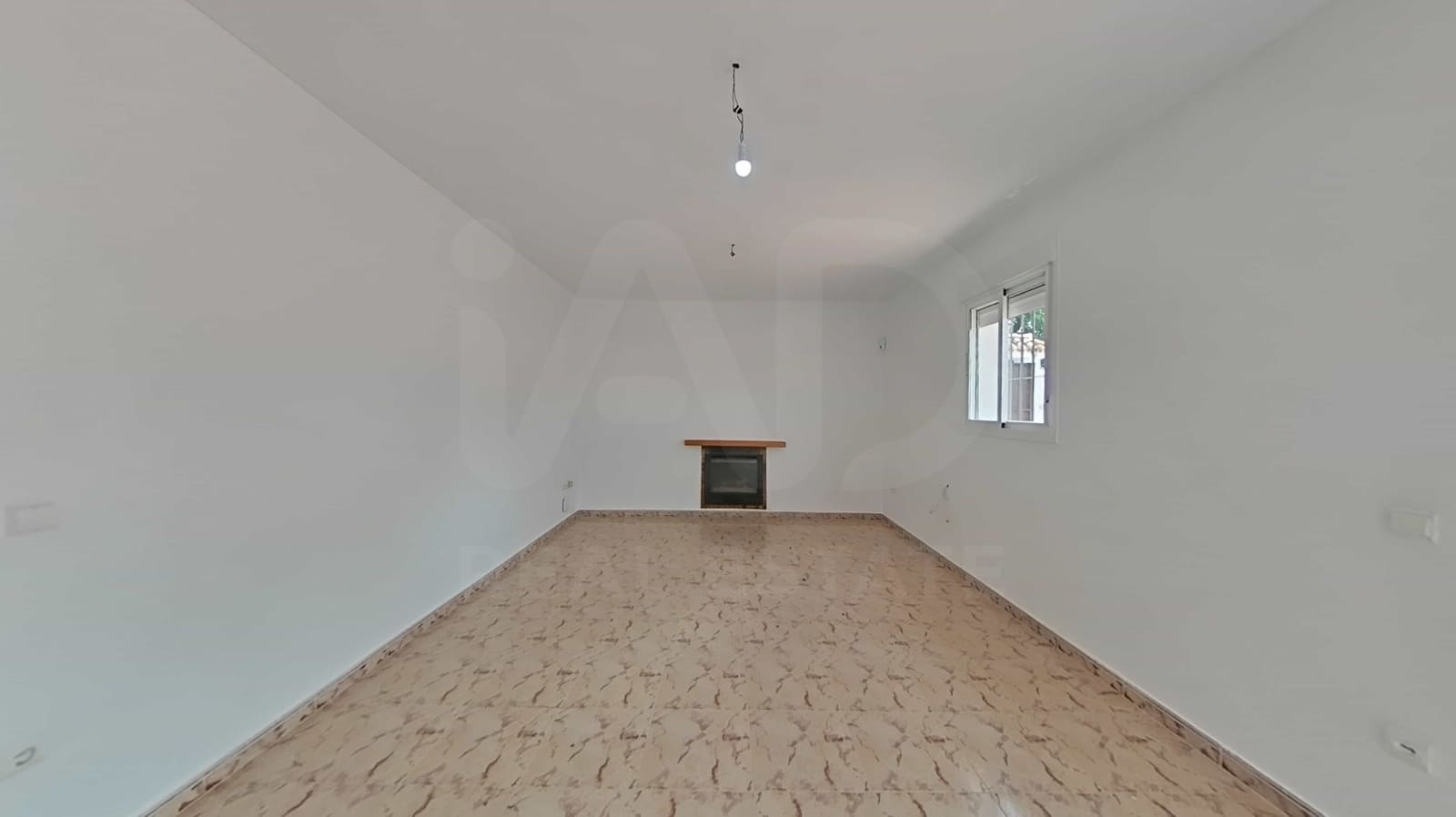 3 Zimmer Haus zu verkaufen in Cadiz Stadt mit Pool - 270.000 € (Ref: 9990109)