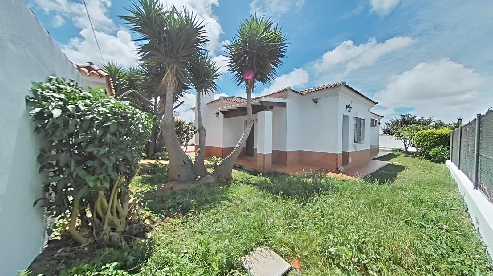3 Zimmer Haus zu verkaufen in Cadiz Stadt mit Pool - 270.000 € (Ref: 9990109)
