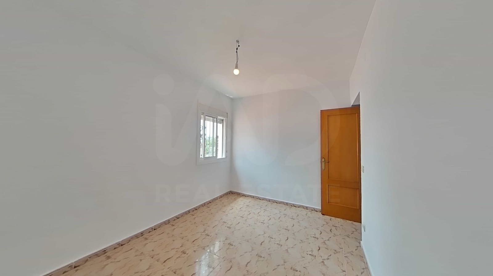 3 Zimmer Haus zu verkaufen in Cadiz Stadt mit Pool - 270.000 € (Ref: 9990109)