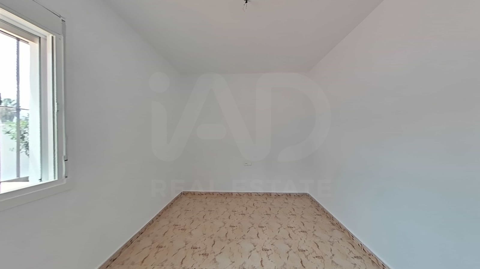 3 Zimmer Haus zu verkaufen in Cadiz Stadt mit Pool - 270.000 € (Ref: 9990109)