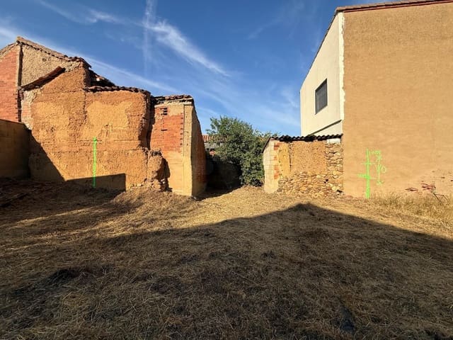 Tomt till salu i León stad - 53 000 € (Ref: 9990110)