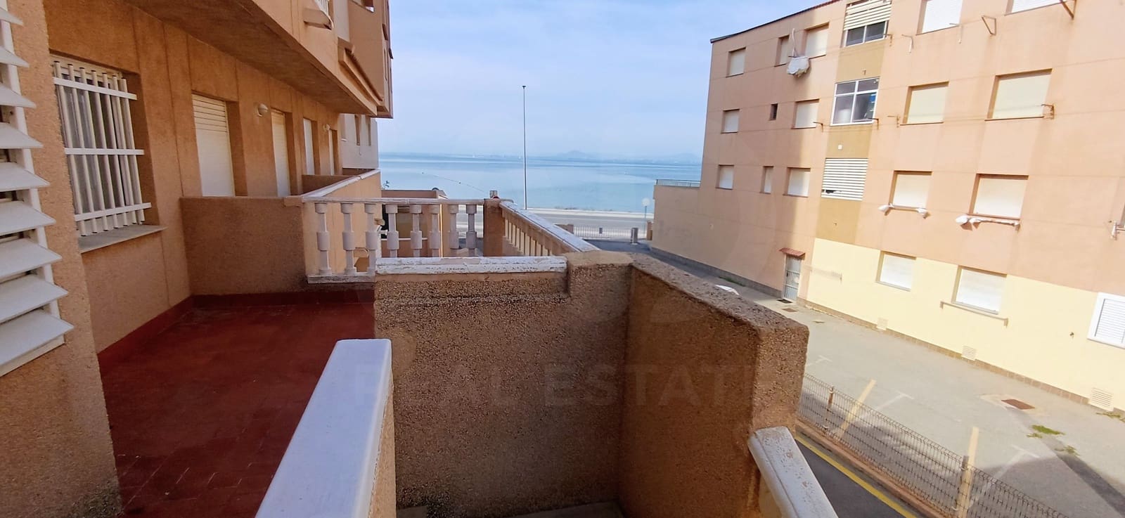 3 soveværelse Lejlighed til salg i La Manga del Mar Menor med swimmingpool garage - € 330.000 (Ref: 9990115)