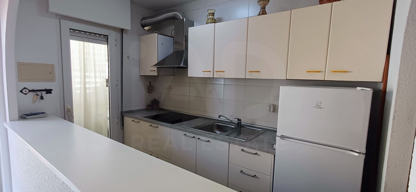 3 soveværelse Lejlighed til salg i La Manga del Mar Menor med swimmingpool garage - € 330.000 (Ref: 9990115)