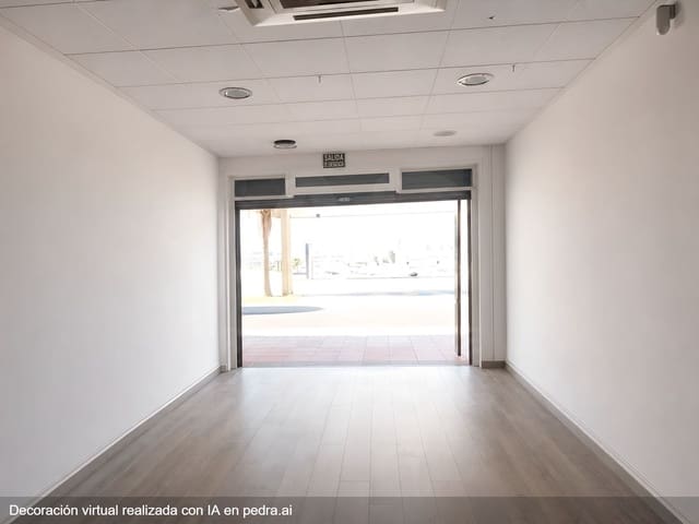 Erhverv til salg i Tarragona by - € 115.000 (Ref: 9990119)