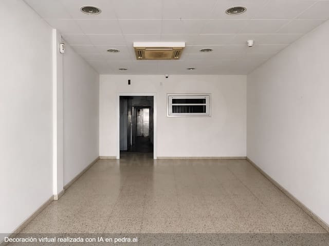 Erhverv til salg i Tarragona by - € 115.000 (Ref: 9990119)