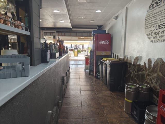 Commercieel te koop in Tarragona stad - € 350.000 (Ref: 9990120)