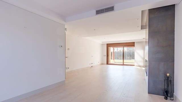 5 quarto Moradia para arrendar em Madrid cidade com piscina garagem - 6 000 € (Ref: 9990121)