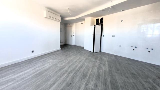 2 bedroom Apartment for rent in Bargas with garage - € 850 (Ref: 9990122)